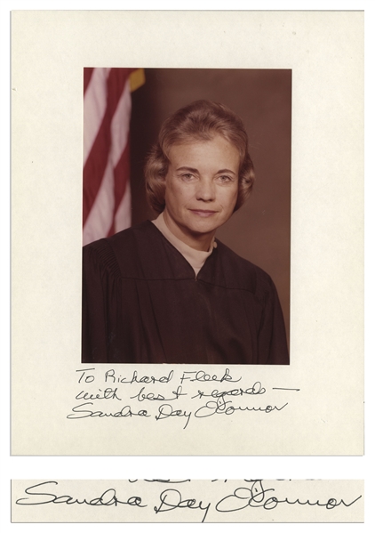 Sandra Day OConnor Signed Presentation Photo